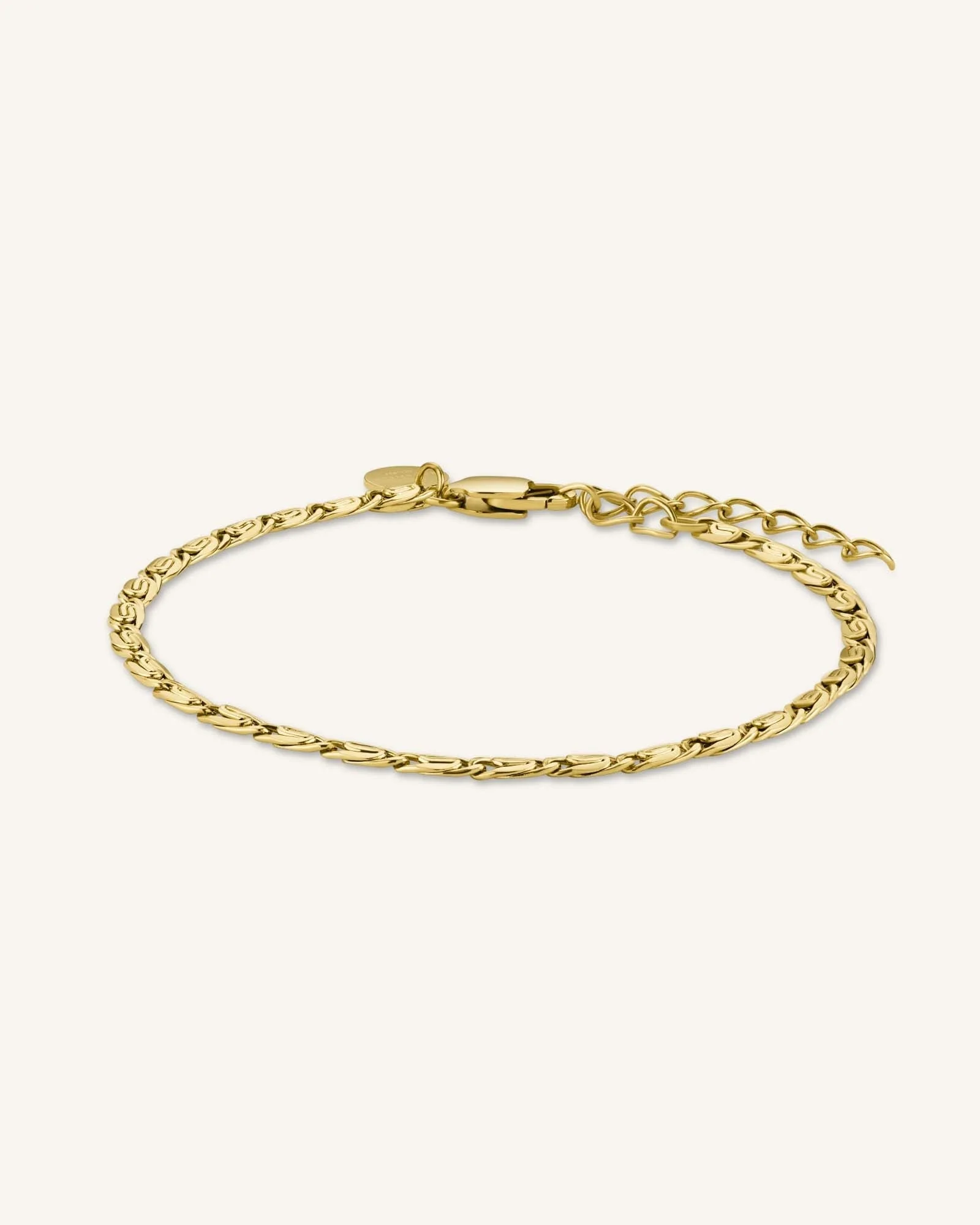 Swirl Bracelet Gold - Image 3