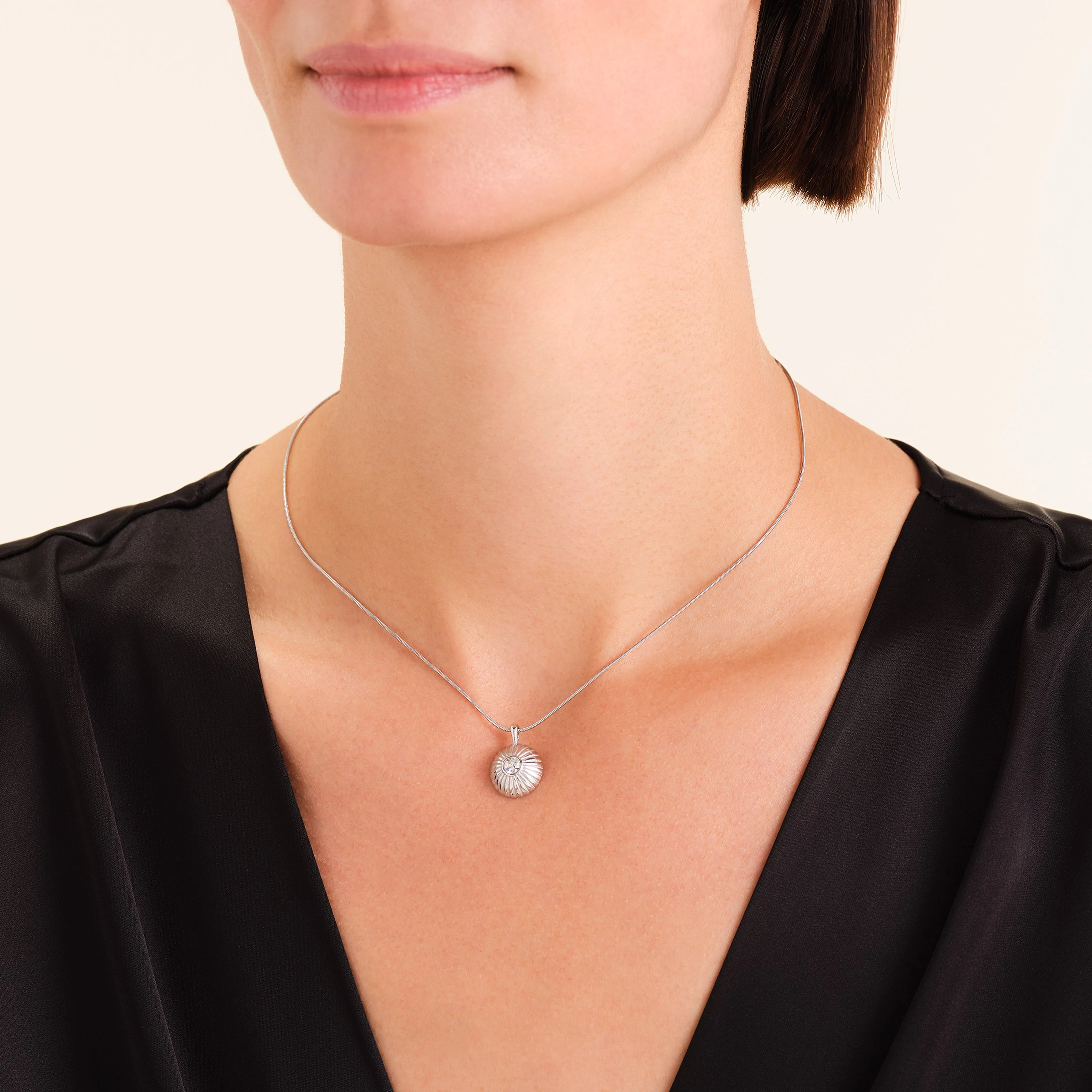 Solitaire Coin Necklace - Image 7